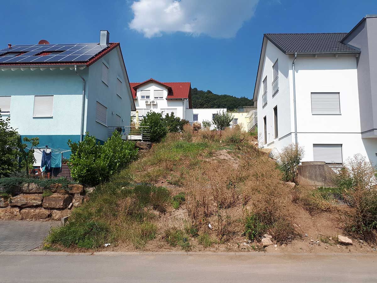 Hausgarten Kuhn — vorher